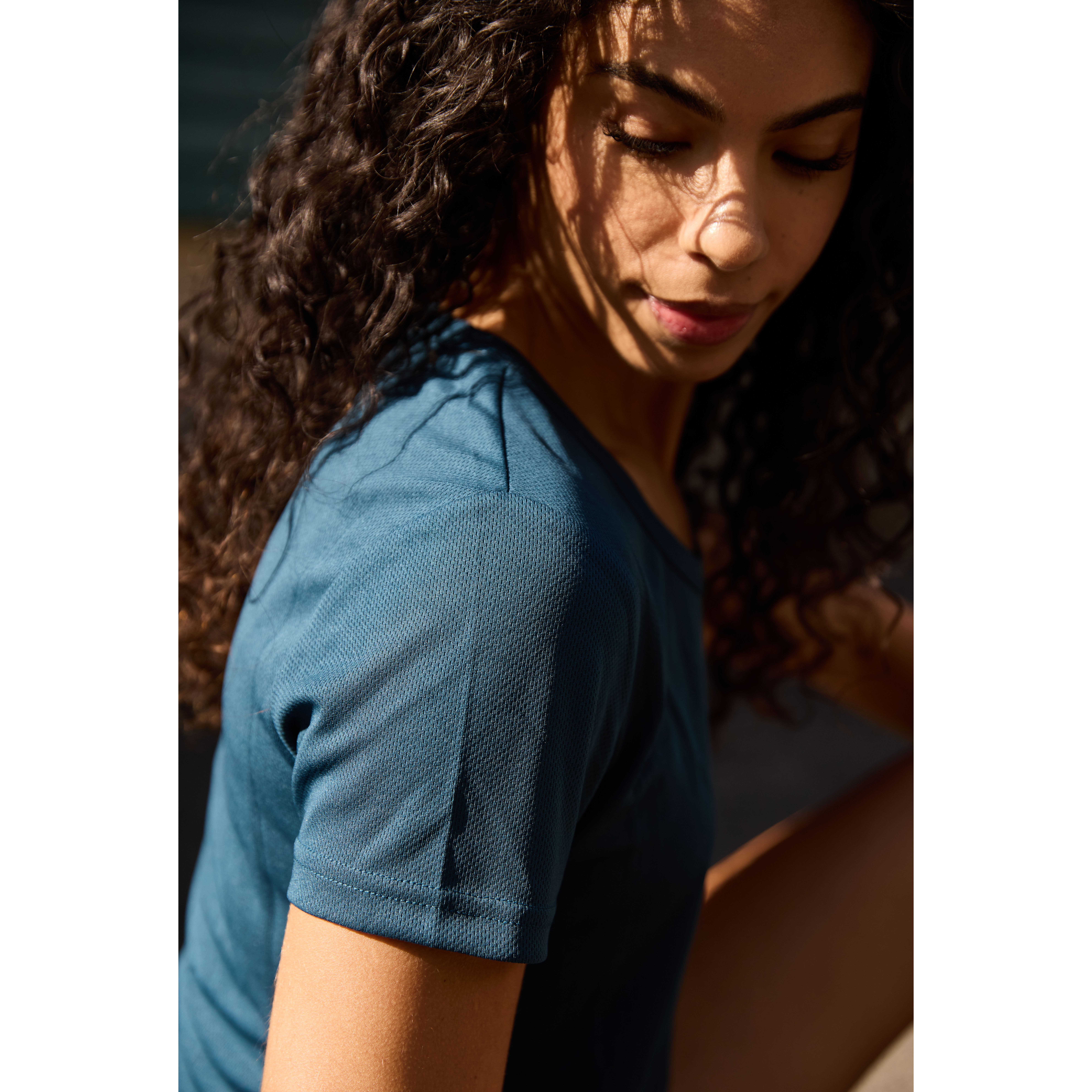 LADIES' NO LABEL SPORT TEE-SHIRT